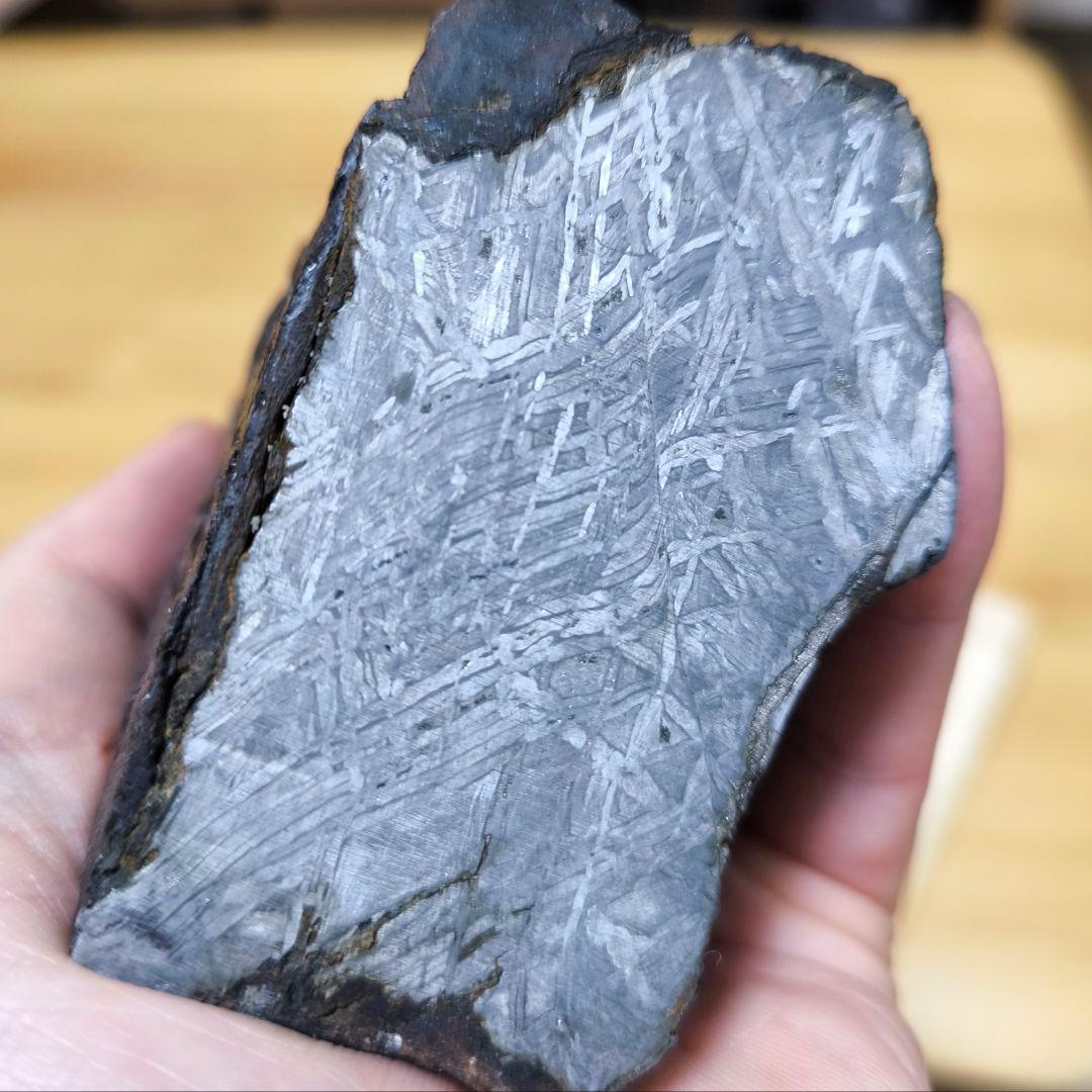 超特価 極上 アルタイ鉄隕石 約3.2kg 隕石　パワーストーン　宝石 天然石