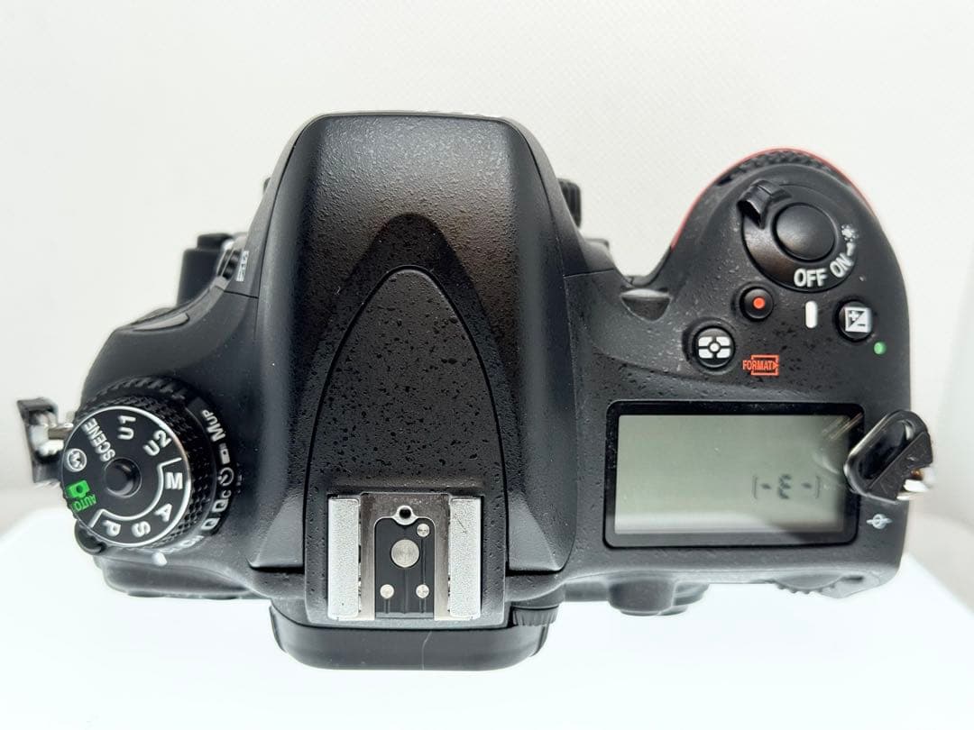 Nikon D610 フルサイズデジタル一眼レフ 本体　訳あり美品