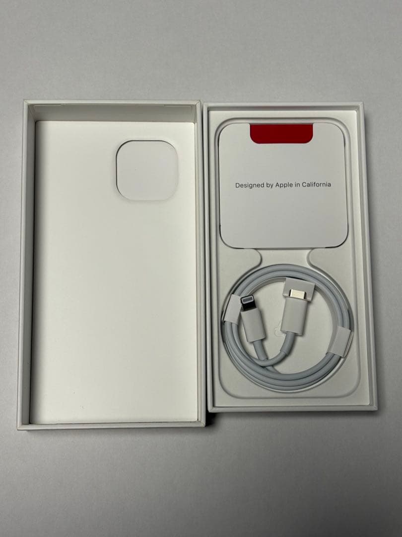 Apple iPhone 13 mini(レッド) 本体　画面割れ、動作OK