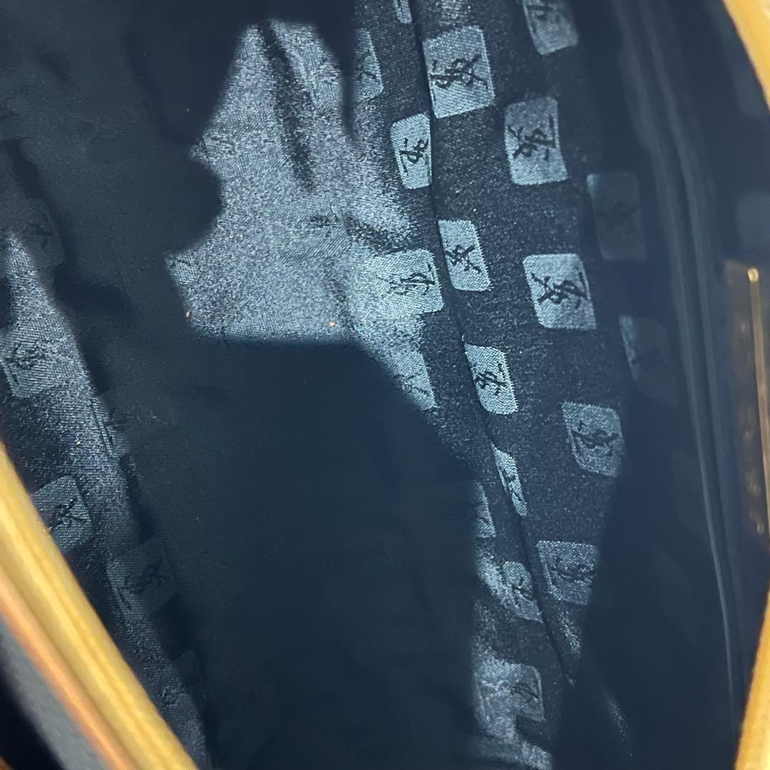 未使用 イヴ・サンローラン 円筒形ハンドバッグ ヴィンテージ