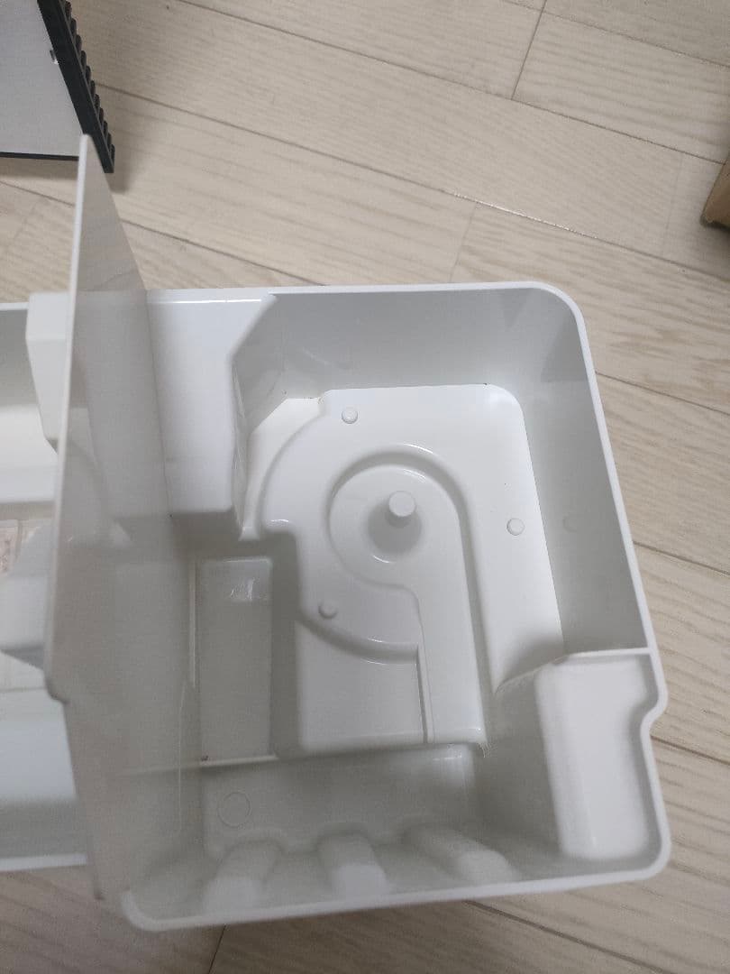 パナソニック　ジアイーノ　次亜塩素酸空間除菌脱臭機　F-MVB21 2020年