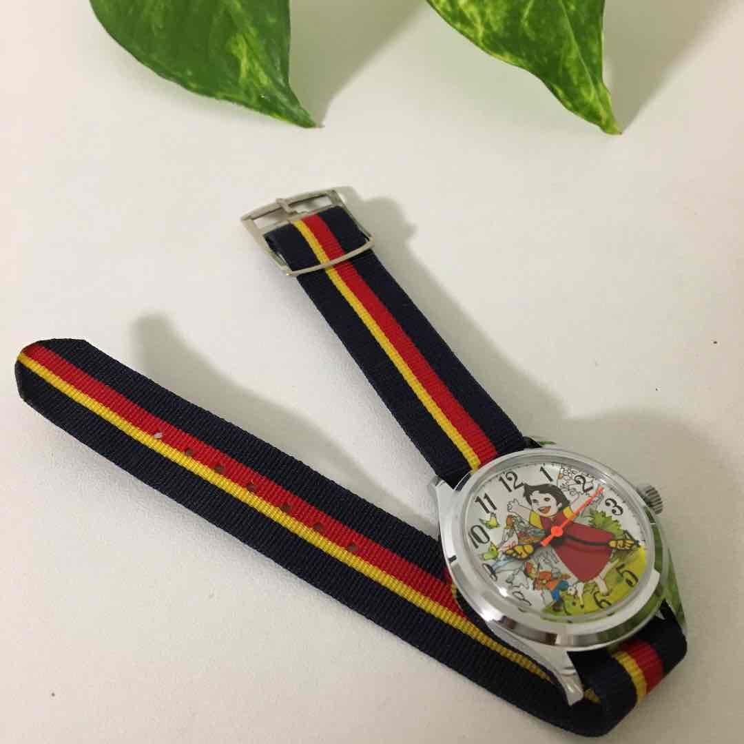 希少　レトロ　アルプスの少女ハイジ　　　　　　　　　　　　　　　腕時計（手巻き）