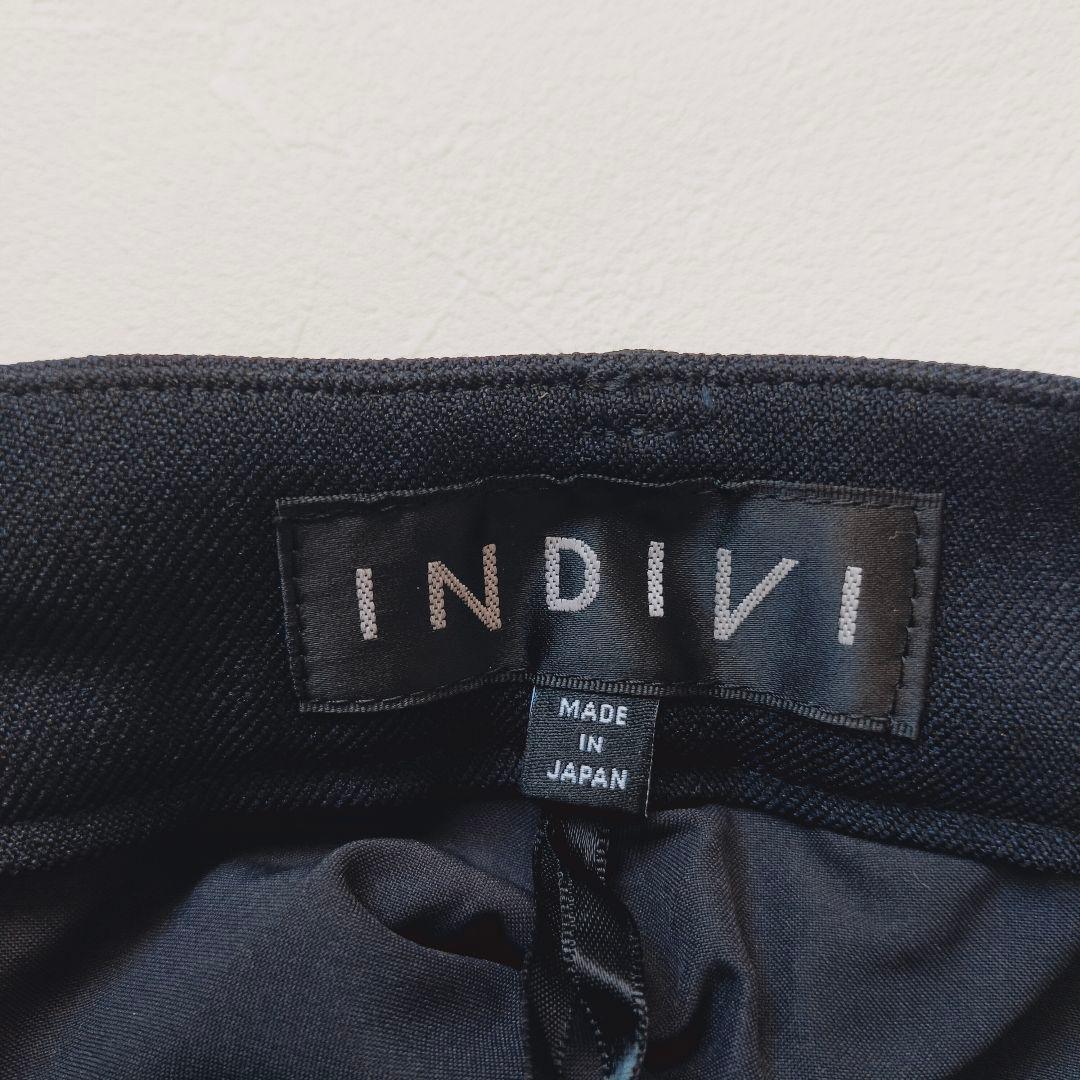 極美品　インディヴィ　ノーカラージャケット　パンツ　スーツ　セットアップ　紺