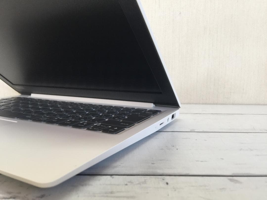 レノボ ideapad 120S 11.6型TFT液晶　 薄型・コンパクトPC