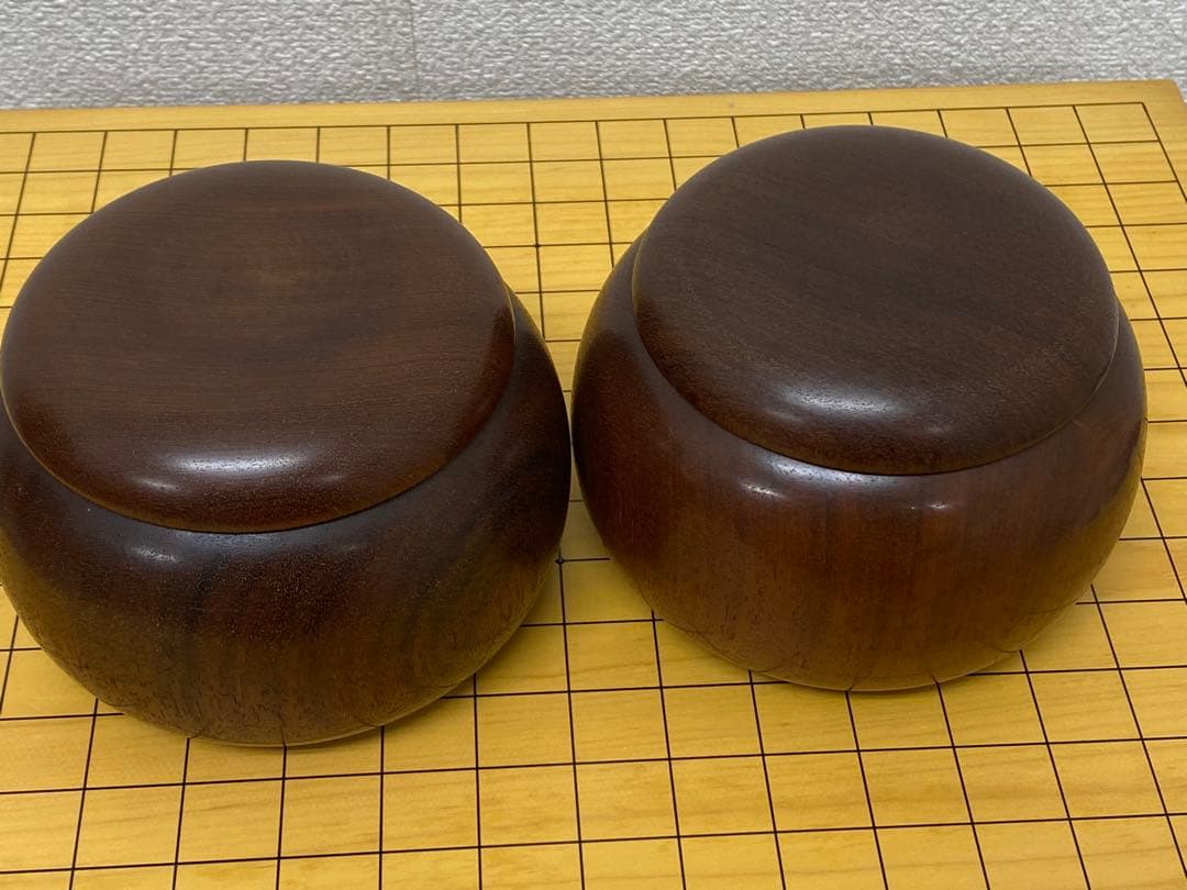 3-1926 碁盤（榧）・碁石（蛤、花梨）セット