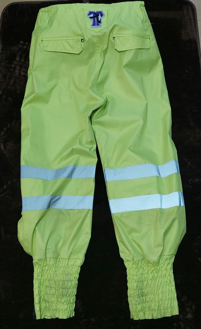 TECH NINE スノーボードウェア　鳶 蛍光イエロー　上下セット