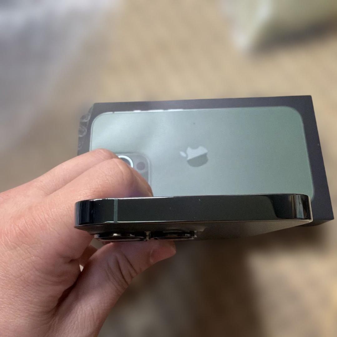 【美品】Apple iPhone13 Pro 256GB アルパイングリーン本体