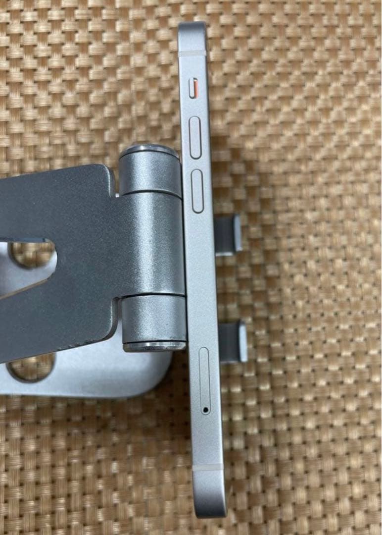 ★美品！アップル純正品バッテリー95%！Apple iPhone 13 mini