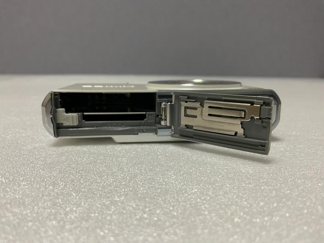 Panasonic LUMIX DMC-FX37 ホワイト