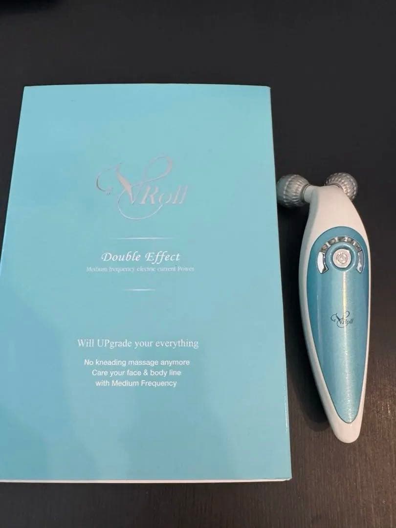 【定価：42,984円】V-Roll EMS美顔器 説明書付き